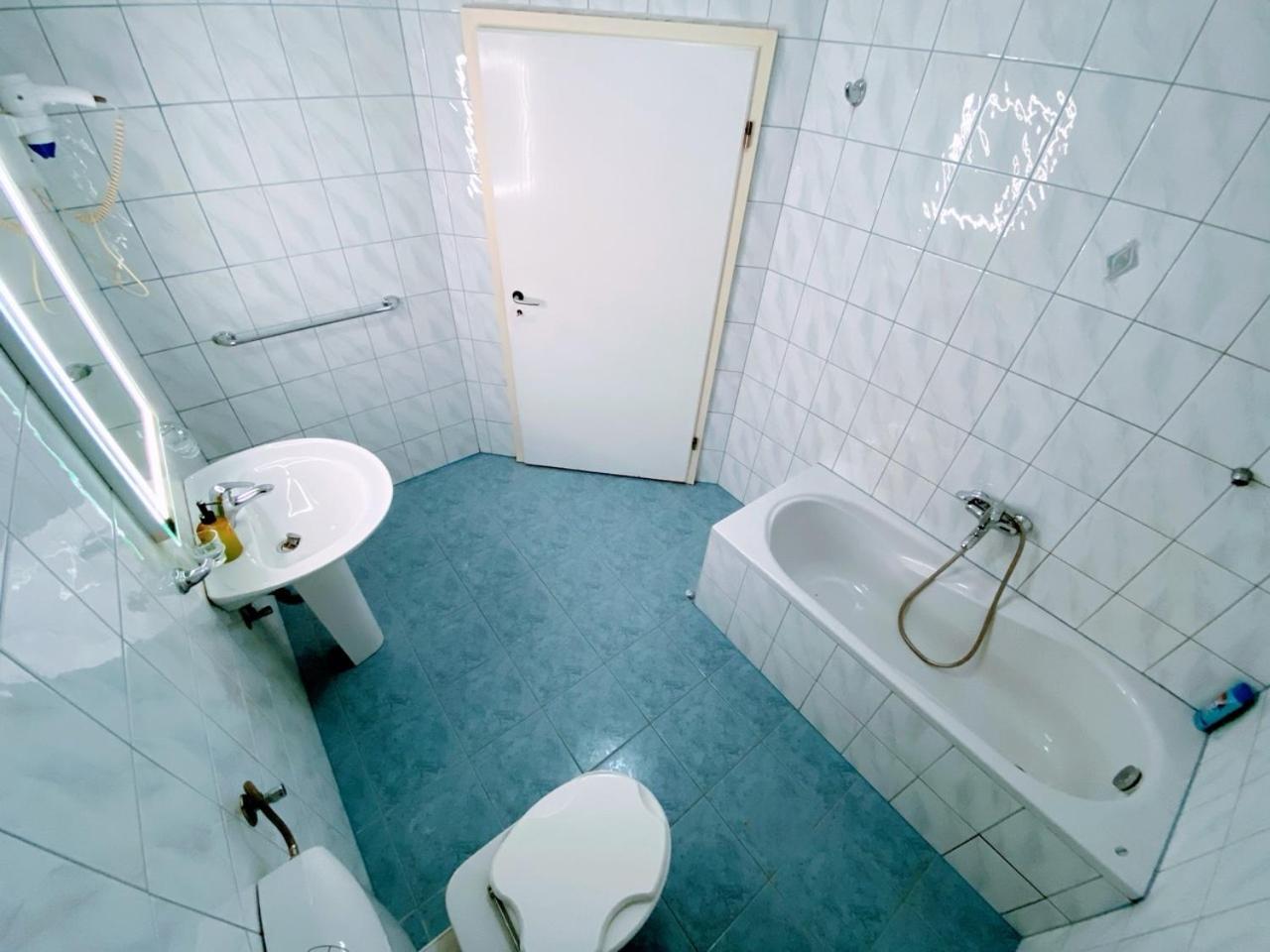Motel Vujeva Livno Kültér fotó